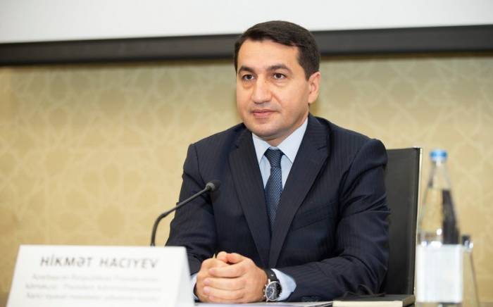 Хикмет Гаджиев обсудил с помощником госсекретаря США нормализацию отношений с Арменией
