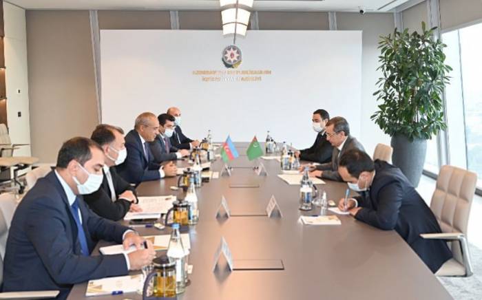 Обсуждены перспективы расширения торгово-экономического сотрудничества между Азербайджаном и Туркменистаном
