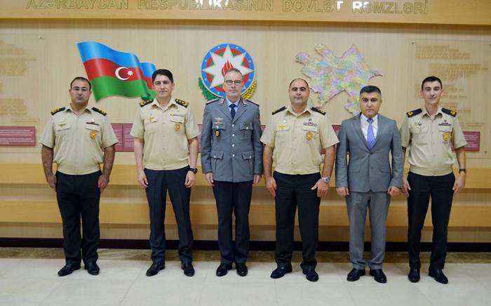 Состоялись двусторонние переговоры между министерствами обороны Азербайджана и Германии
