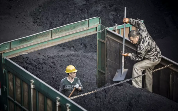 В Китае в результате затопления шахты погибли 14 человек

