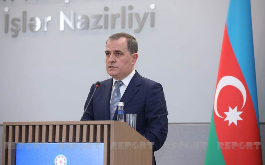 Глава МИД Азербайджана отправился с визитом в США