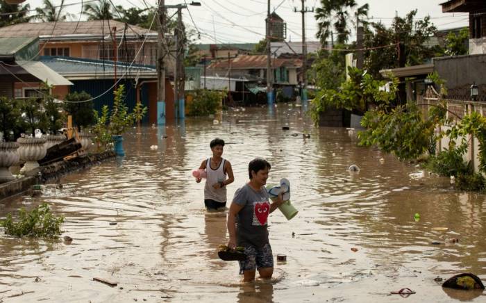 Число жертв тайфуна "Нору" на Филиппинах возросло до 10
