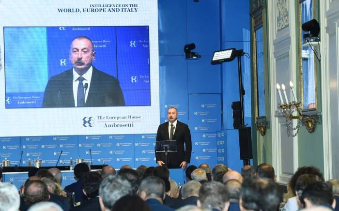 Ильхам Алиев: Азербайджан планирует экспортировать на итальянский рынок около 10 млрд кубометров газа
