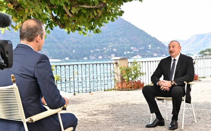Президент Азербайджана в городе Черноббио дал интервью итальянской газете İl Sole 24 Ore
