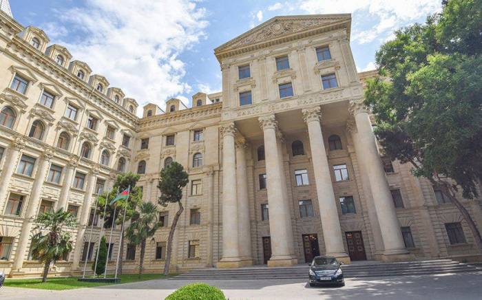 МИД Азербайджана: Призываем посольство США в Армении воздержаться от односторонних заявлений
