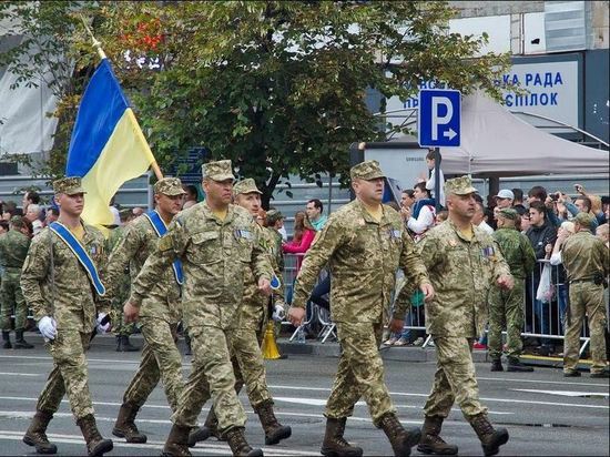 Украина взяла ответственность за взрывы на аэродроме в Крыму
