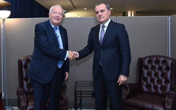 Глава МИД Азербайджана встретился с Верховным представителем Альянса цивилизаций ООН
