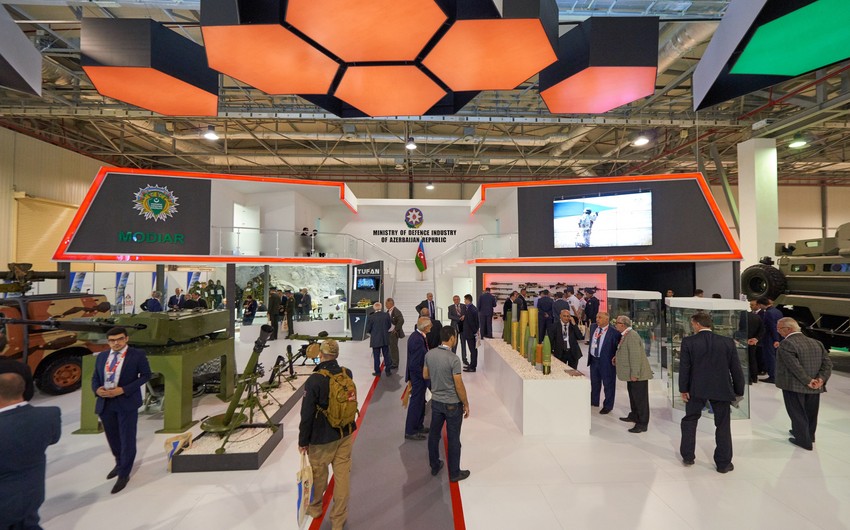 В Баку проходит 4-я Азербайджанская международная оборонная выставка "ADEX"