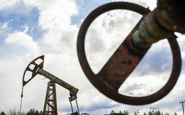 Цена азербайджанской нефти выросла на 2%
