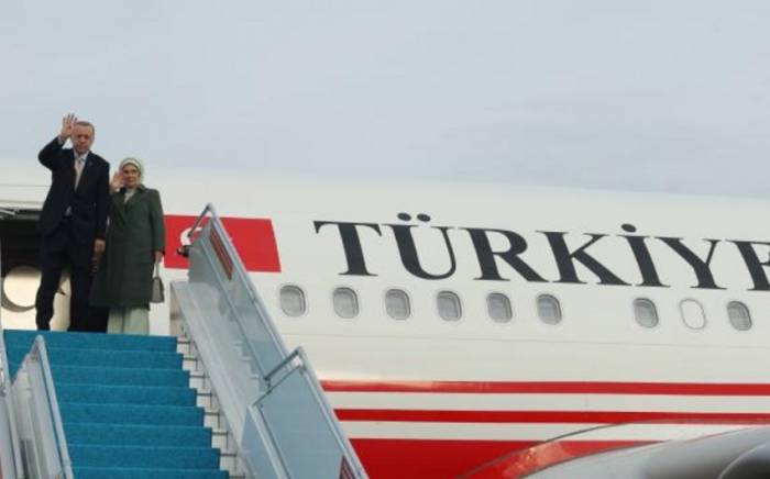 Президент Турции отбыл в Казахстан
