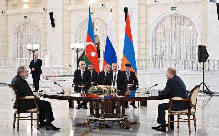 В Сочи началась трехсторонняя встреча лидеров Азербайджана, России и Армении -ФОТО -ОБНОВЛЕНО
