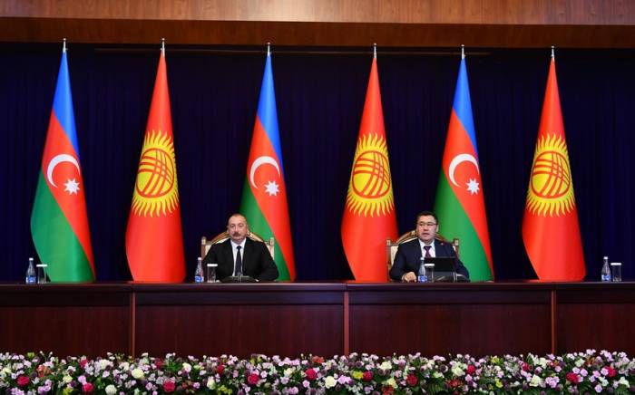 Президенты Азербайджана и Кыргызстана выступили с заявлениями для прессы -ФОТО
