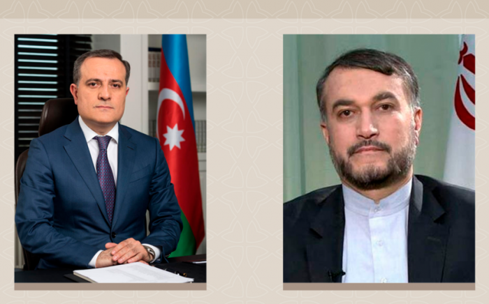 Главы МИД Азербайджана и Ирана обсудили ситуацию в регионе
