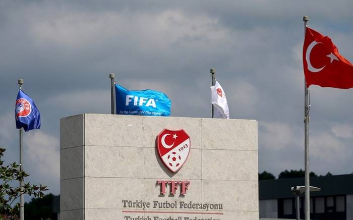 УЕФА наказала Федерацию футбола Турции
