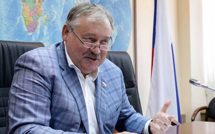 Российскому депутату запретили въезд в Армению
