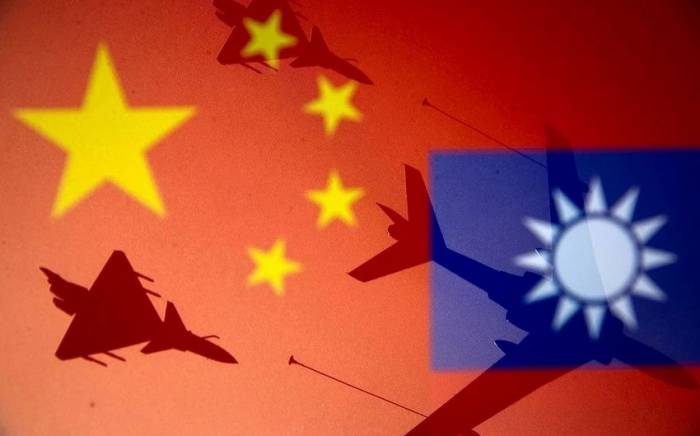 Власти Китая не исключают применения силы для решения тайваньского вопроса
