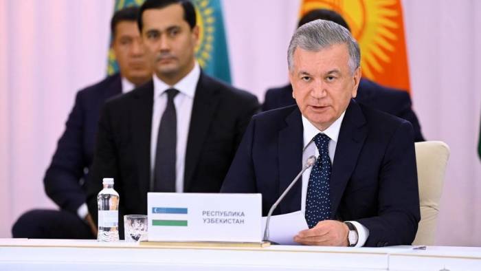 Мирзиёев заявил, что Узбекистан готов к отмене ограничений в торговле в рамках СНГ
