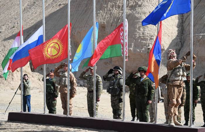 Кыргызстан отменил учения ОДКБ
