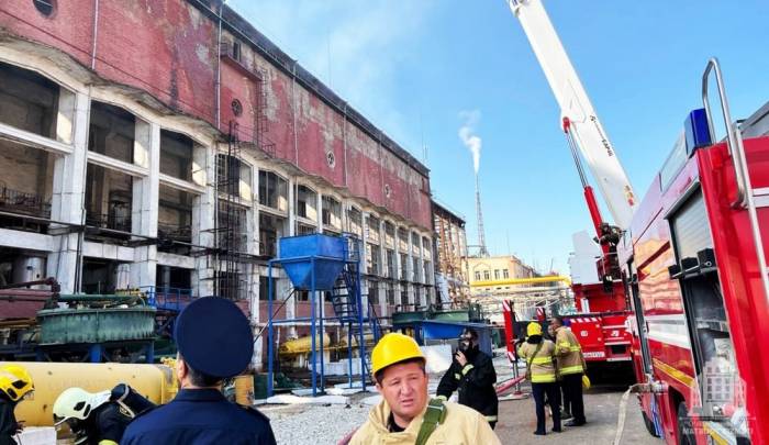 В Узбекистане в результате пожара на заводе «Максам-Чирчик» пострадали двое рабочих
