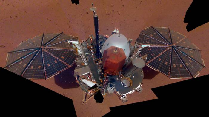Зонд InSight указал на возможную вулканическую активность в недрах Марса
