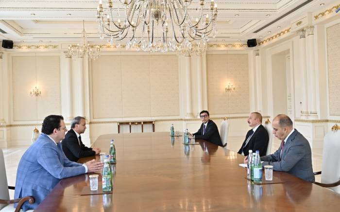 Президент Ильхам Алиев принял главу Международной шахматной федерации

