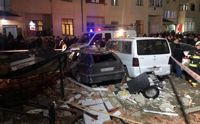 В Хырдалане произошел взрыв в многоэтажном жилом доме -ФОТО
