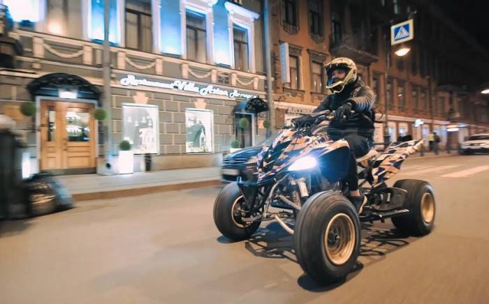 В Азербайджане для вождения квадроциклом потребуются водительские права
