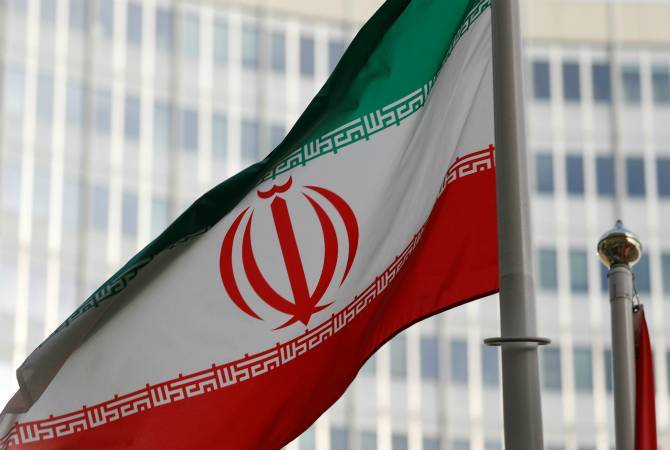 Посла Великобритании вызвали в МИД Ирана
