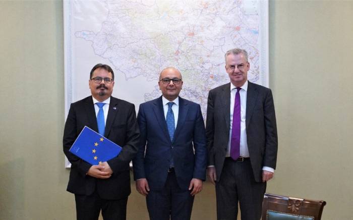 Глава ANAMA проинформировал представителей ЕС о минной проблеме в Азербайджане
