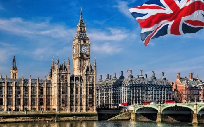 Politico: Кризис стоимости жизни в Великобритании выходит из-под контроля
