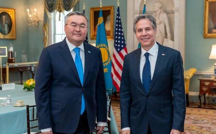 Состоялся телефонный разговор между госсекретарем США и главой МИД Казахстана
