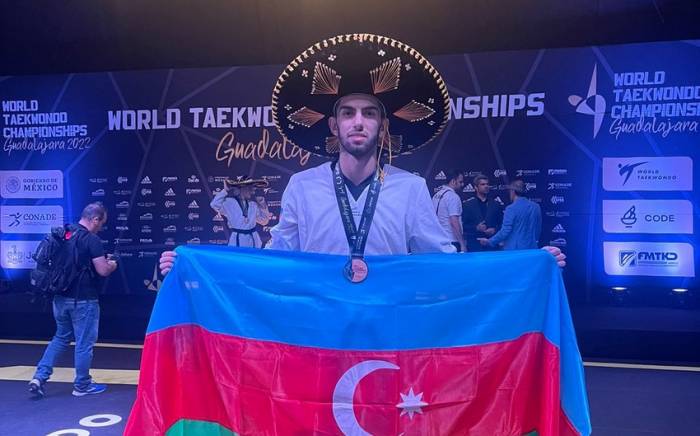 Азербайджанский тхэквондист завоевал бронзовую медаль на чемпионате мира
