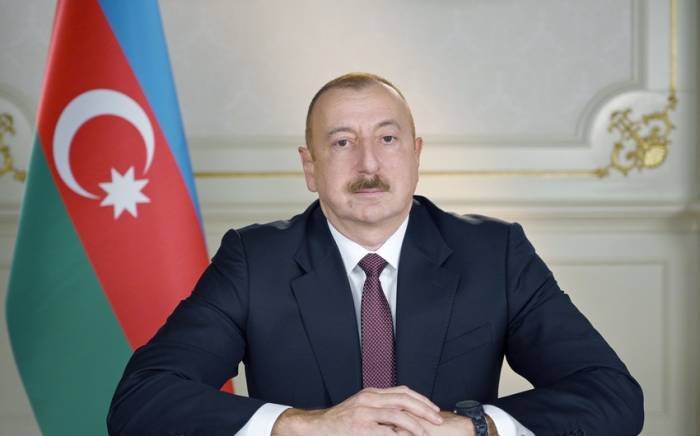 Президент Азербайджана поздравил латвийского коллегу
