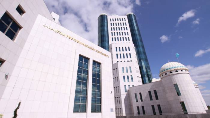Выборы в сенат Казахстана пройдут 14 января
