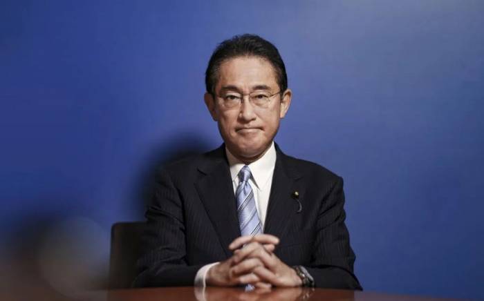 Премьер Японии заподозрен в махинациях с проведением предвыборной кампании
