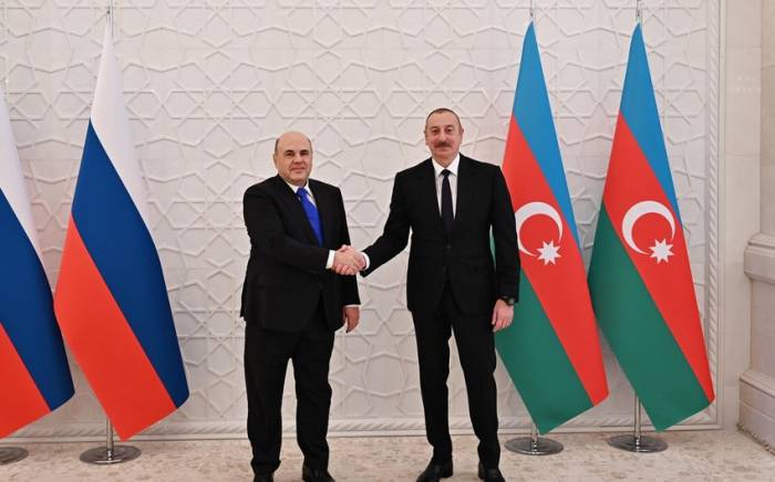 Состоялась встреча Ильхама Алиева с председателем правительства России один на один
