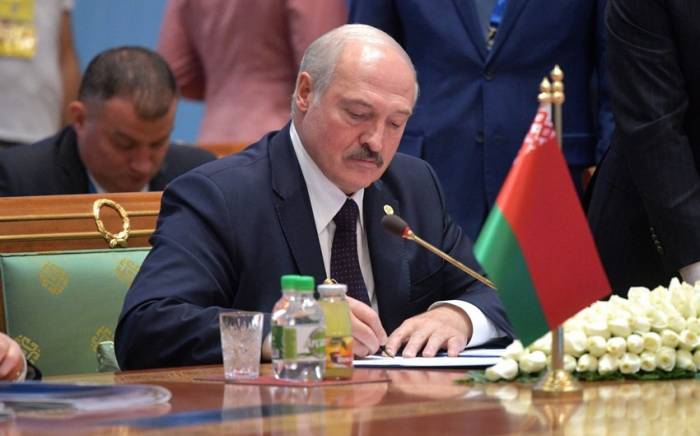 Лукашенко подписал закон "Об амнистии"
