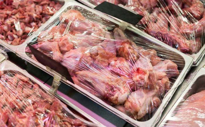 В Милли Меджлисе обсудили разницу в ценах на мясо в Баку и районах
