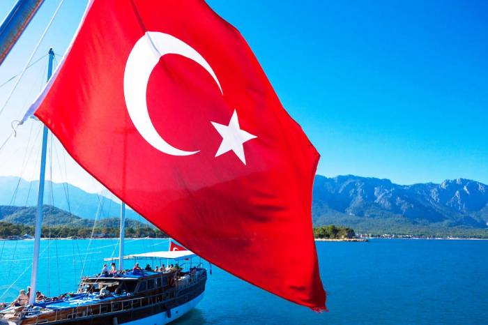 В Турции с января начнут взимать 2-процентный налог на проживание с туристов
