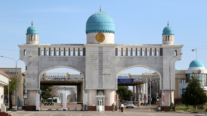 Срок пребывания в Казахстане без регистрации для узбекистанцев увеличится 
