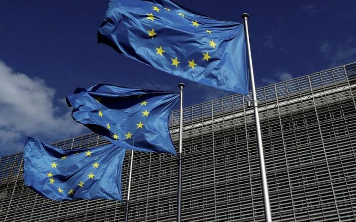 ЕС может приостановить лицензии на вещание НТВ, РЕН ТВ, "России 1" и "Первого канала"
