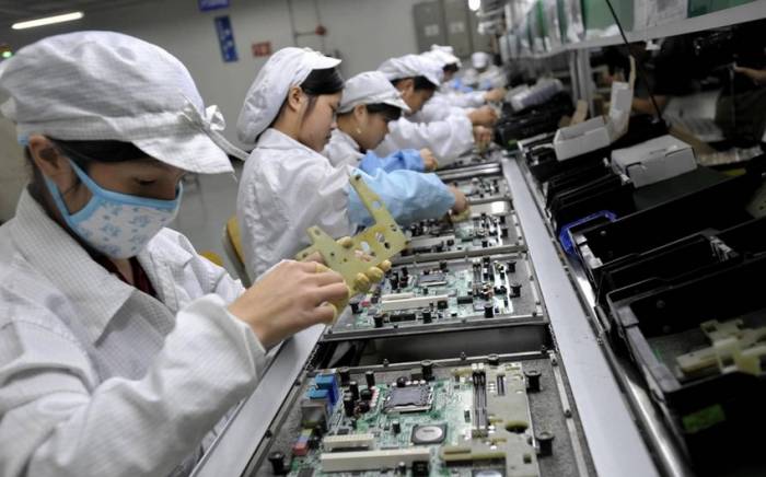 Apple ускорила планы по переносу части своего производства за пределы Китая
