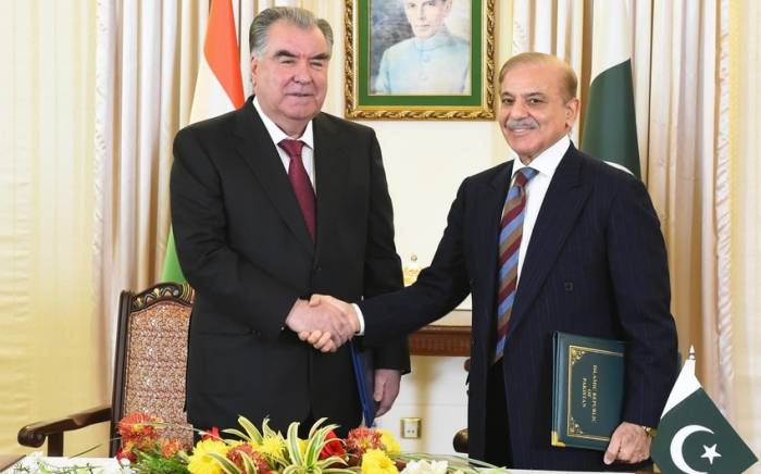 Пакистан и Таджикистан подписали документы о сотрудничестве по ряду направлений
