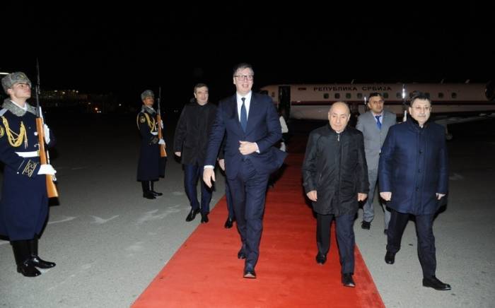 Завершился рабочий визит президента Сербии в Азербайджан

