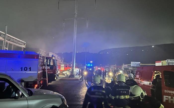 МЧС распространил информацию в связи с пожаром в ТЦ "Садарак"
