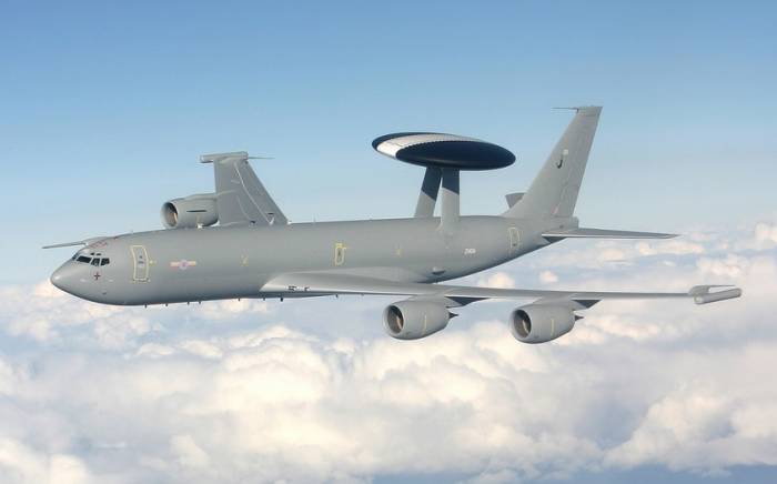 НАТО направит в Румынию самолеты AWACS для ведения разведки против России

