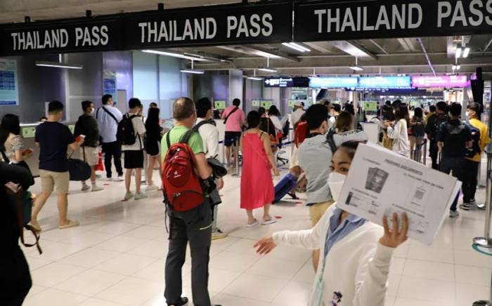 В Таиланде снова будут требовать документ о вакцинации от COVID-19 при въезде в страну
