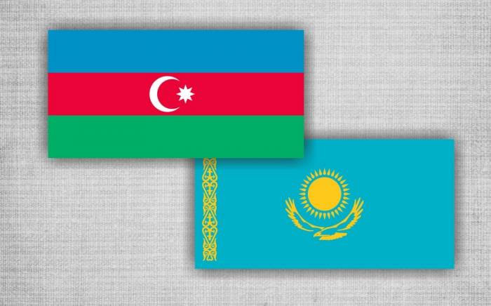 Посольство Казахстана в Москве выразило соболезнования Азербайджану
