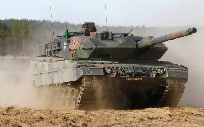 Глава правящей партии Германии отказался поставлять Украине танки Leopard
