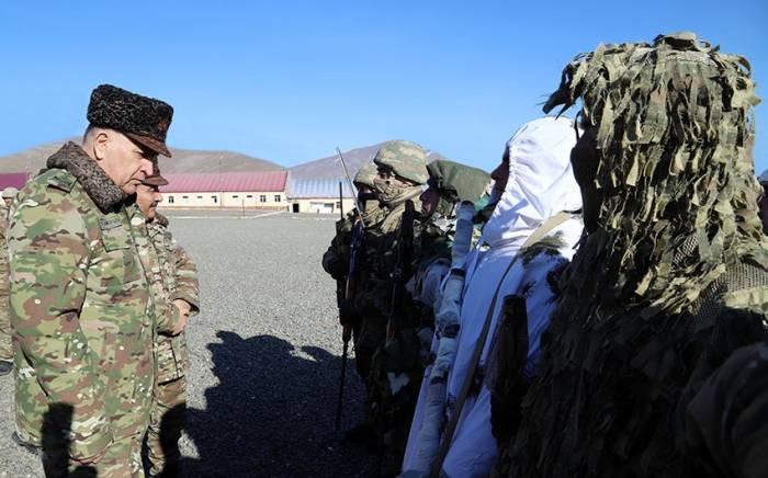 Начальник Генштаба посетил расположенную на границе с Арменией воинскую часть коммандос
